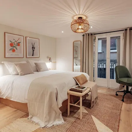 Apartment Casa Lennon Barcelona