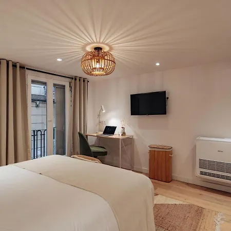 Casa Lennon Barcelona